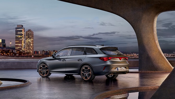 Neuer CUPRA Born 2024 EV Fahrzeugfinanzierung