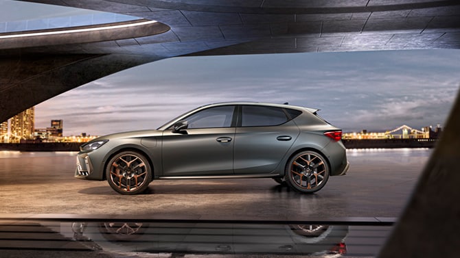 Nouvelle CUPRA Leon 2024 VZ E-Hybrid Financement de véhicules