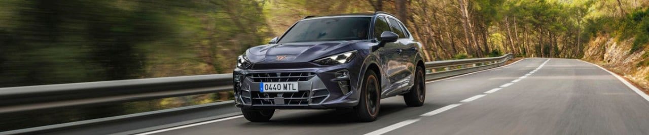 CUPRA Terramar en forêt