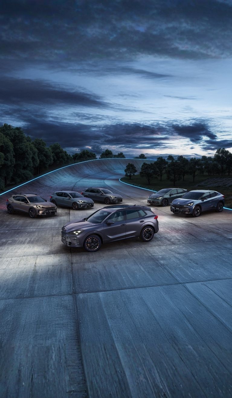 CUPRA Modelle auf Rennstrecke in Barcelona