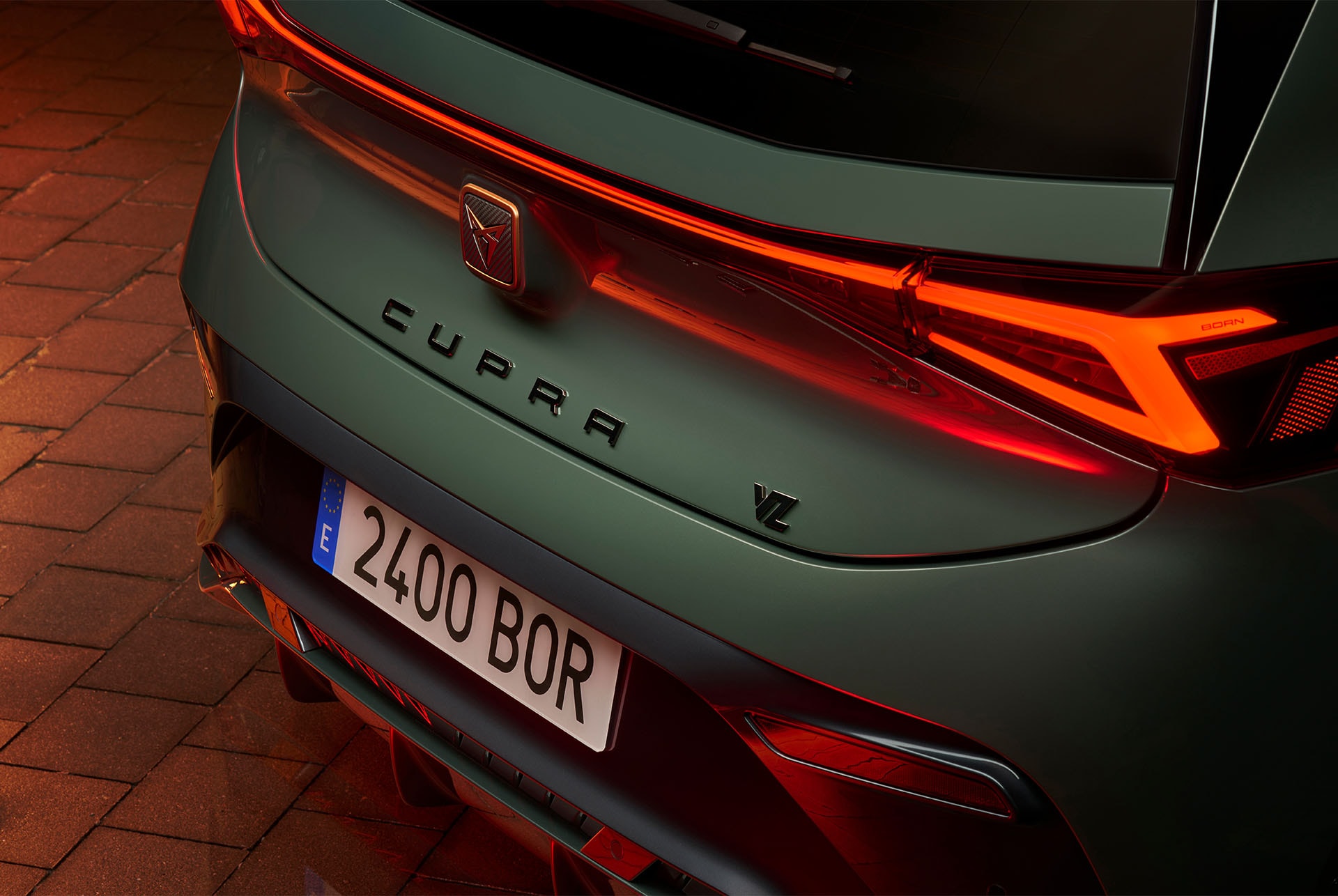 Nouvelle CUPRA Born 2024 électrique à hayon