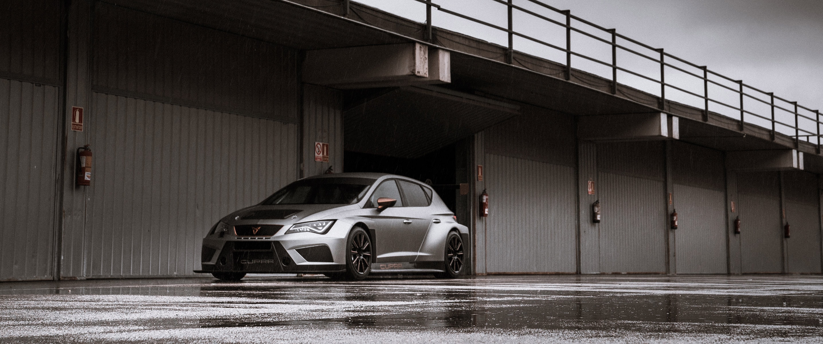 CUPRA TCR side view