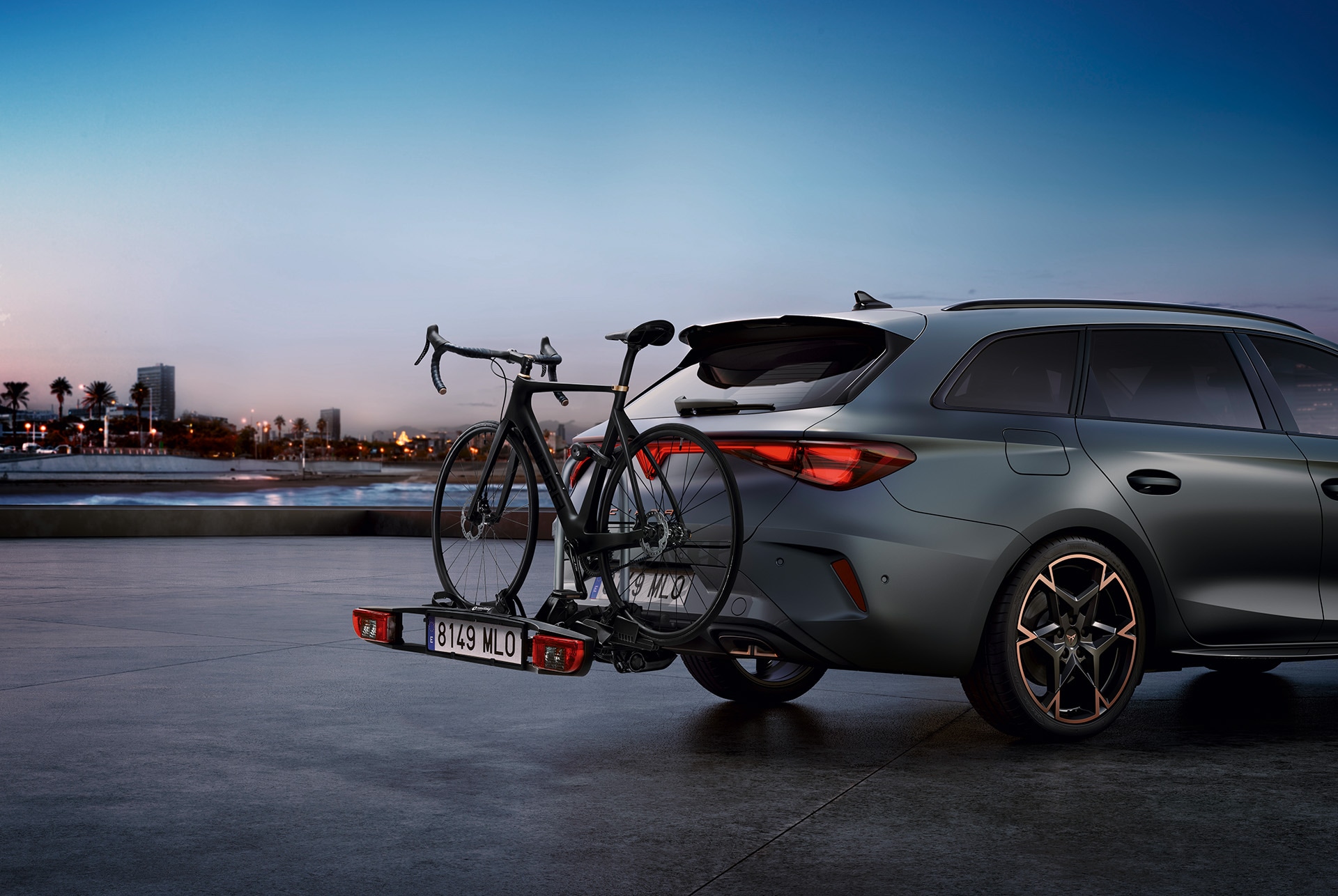 Veloträger für die Anhängervorrichtung von Thule für den neuen Cupra Leon Sportstourer 2024