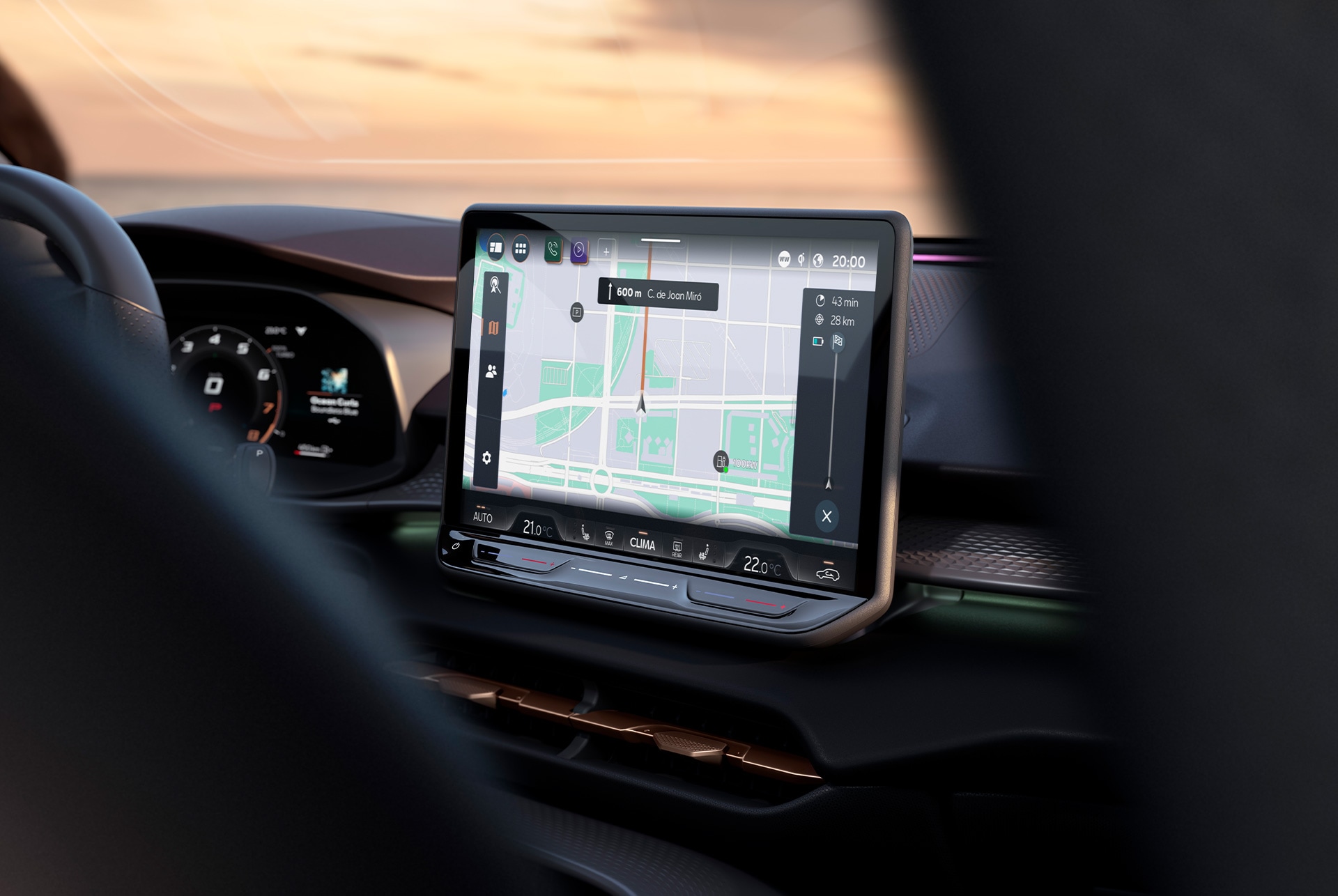 Système d’info-divertissement CUPRA Terramar 12.9". Il présente des fonctions de CUPRA Connect, des applications, des options pour les profils de conduite, la navigation en ligne, la radio en direct et bien plus encore.